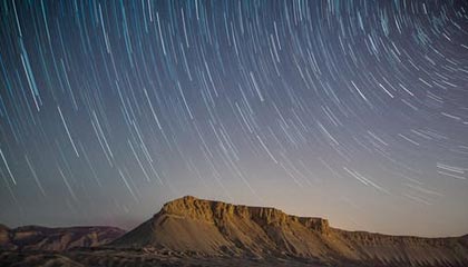 B体育(中国)官方网站-英超激烈争夺，豪门战火升腾