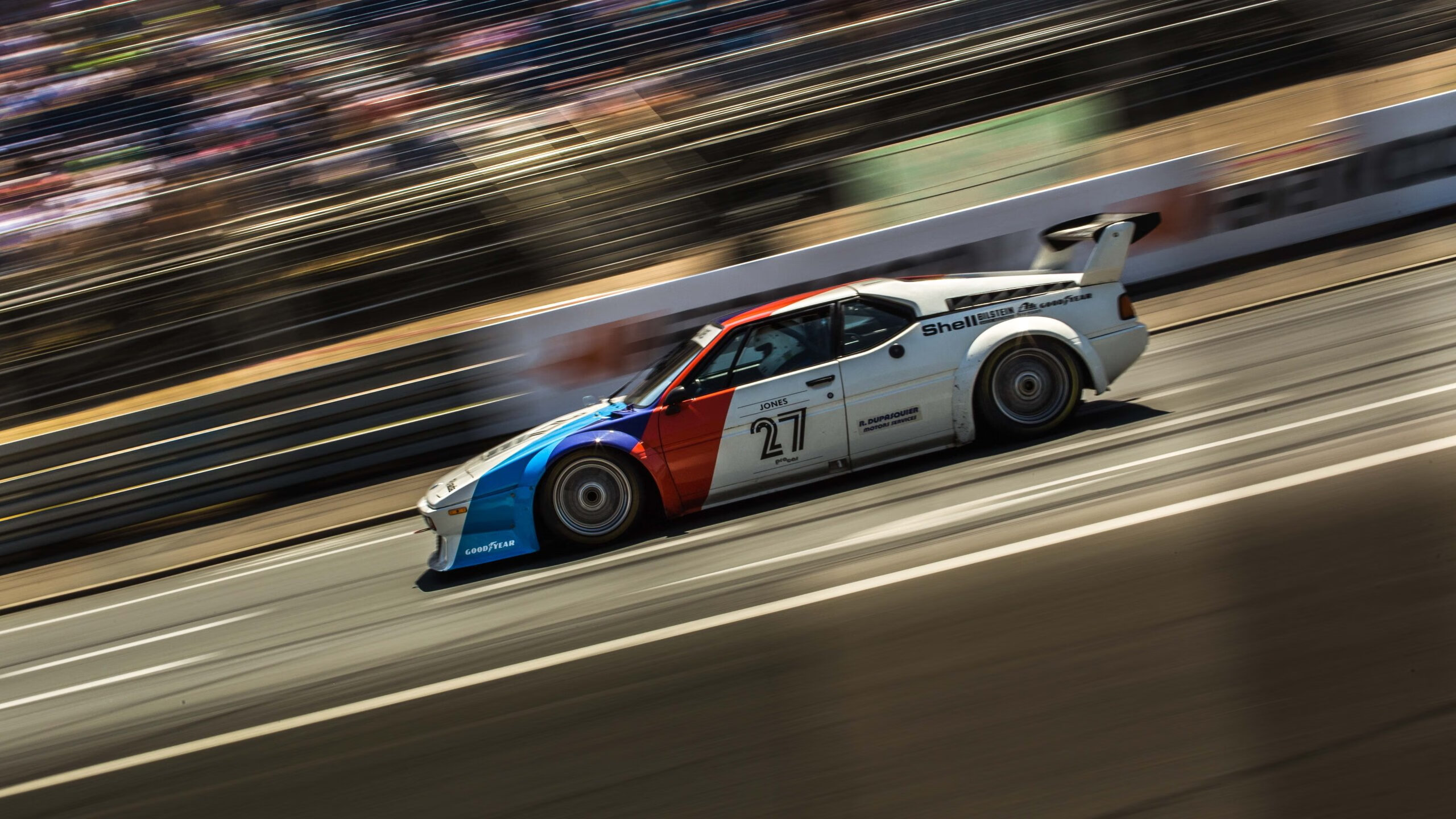 b体育APP-产业链变革：赛车制造的新趋势，赛车研发