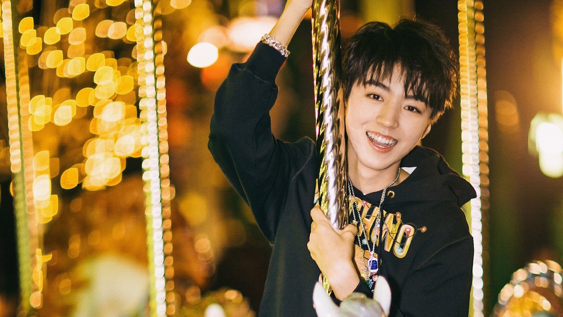 B体育APP下载网址-欧洲足球冠军联赛燃情继续，高潮接连上演，欧洲足球冠军联赛2021