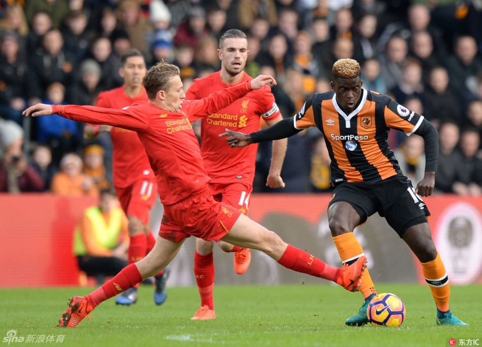 b体育下载：英超赫尔城的防守反击战术解析的简单介绍