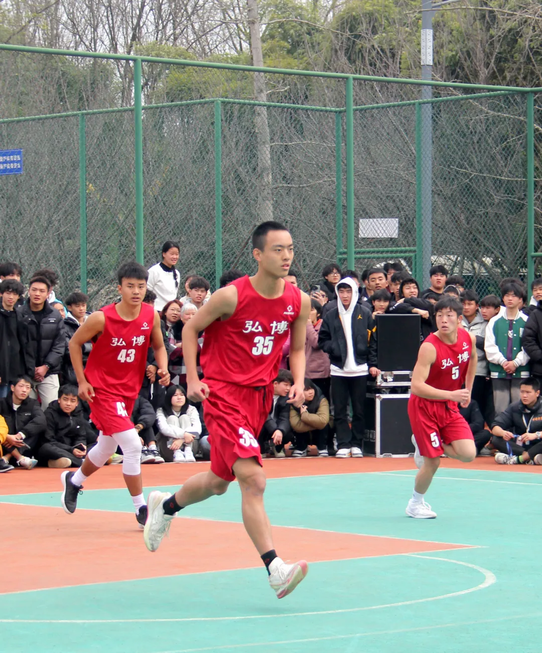 bsports体育:从校园到职业:如何培养未来的篮球明星 bsports体育:从校园到职业:如何培养未来的篮球明星