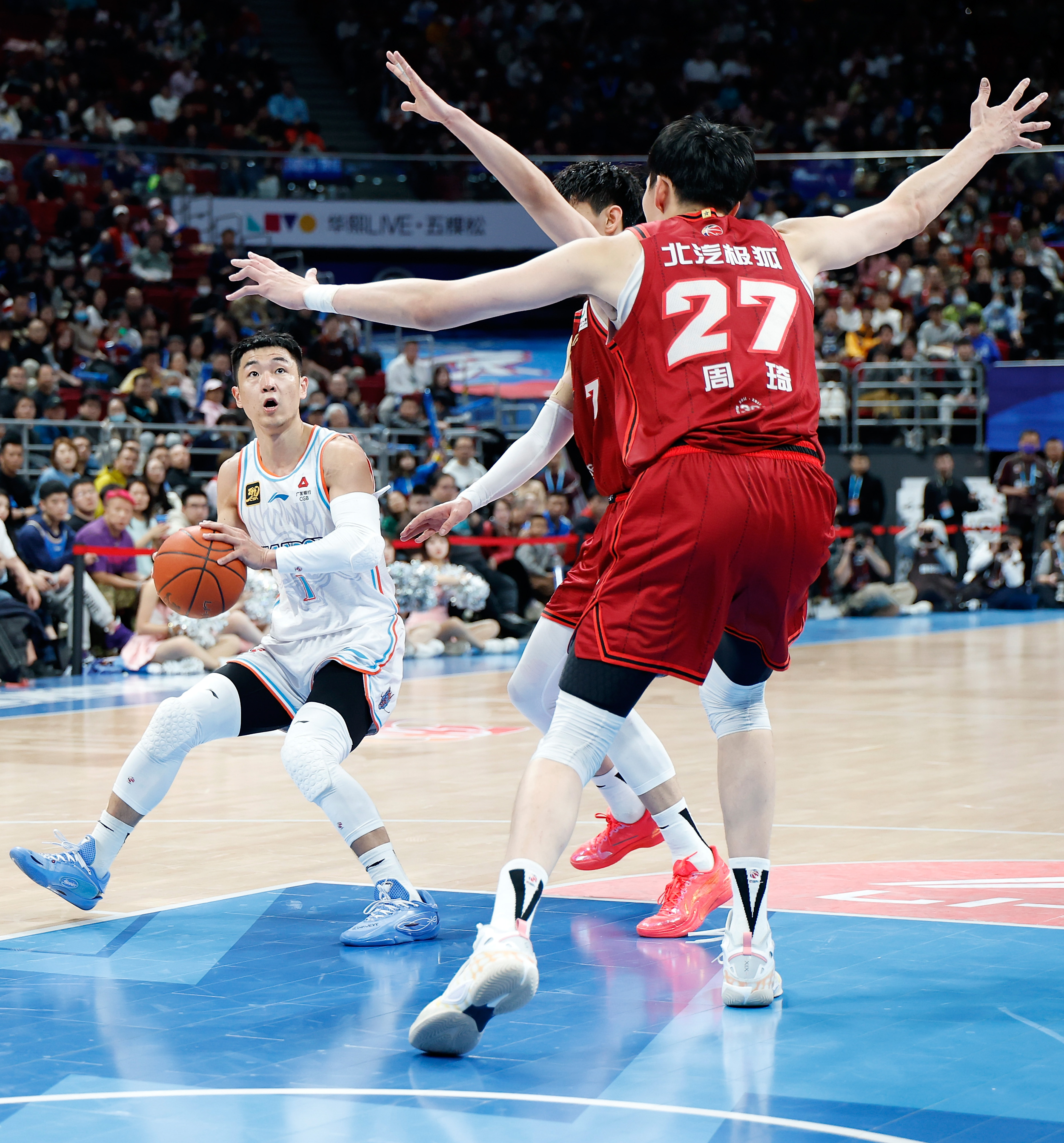 关于B体育官网：篮球装备智能化趋势，提升运动体验的信息