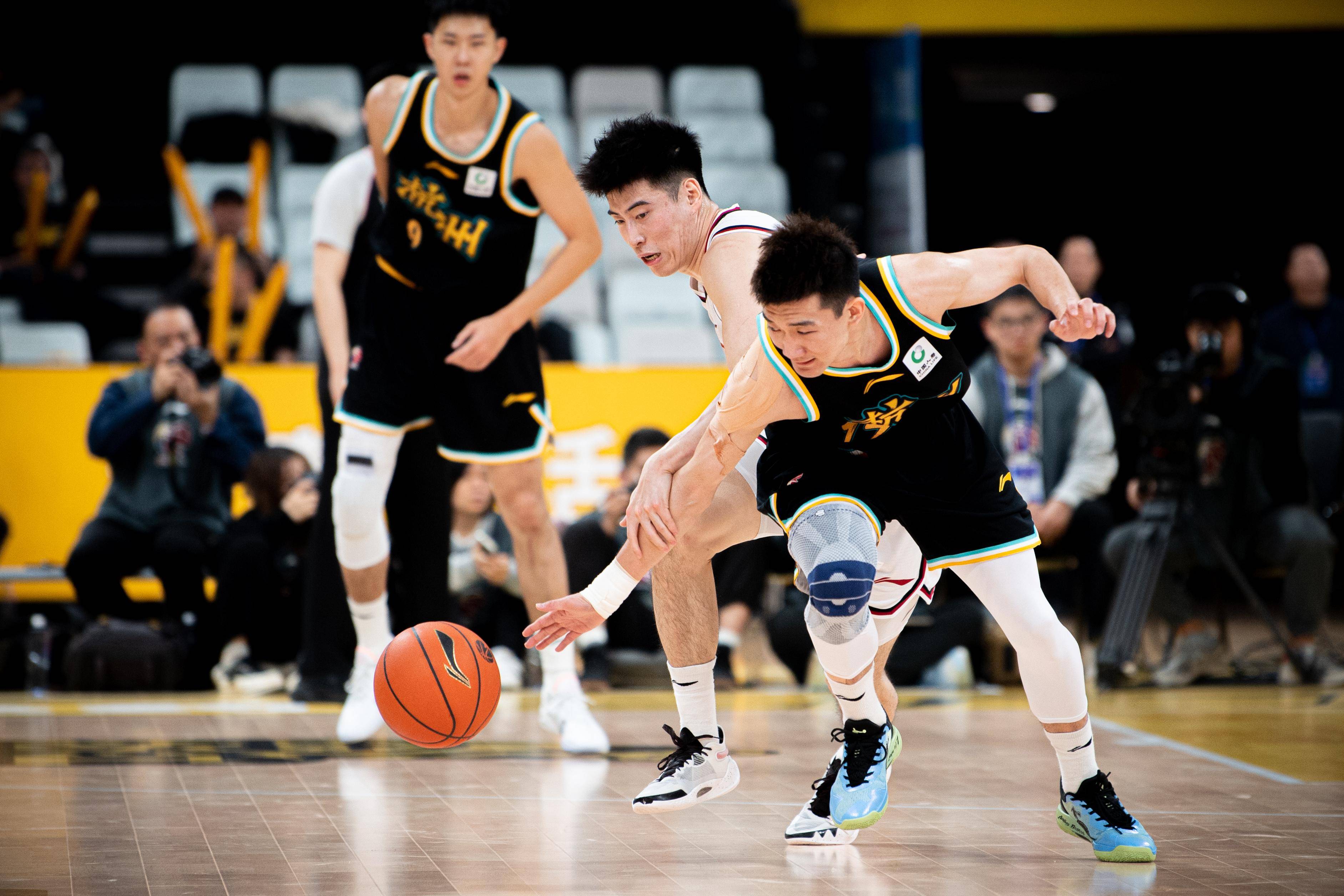 B体育官网:社区篮球联赛发展:规范化、专业化与可持续性的简单介绍 B体育官网:社区篮球联赛发展:规范化、专业化与可持续性的简单介绍