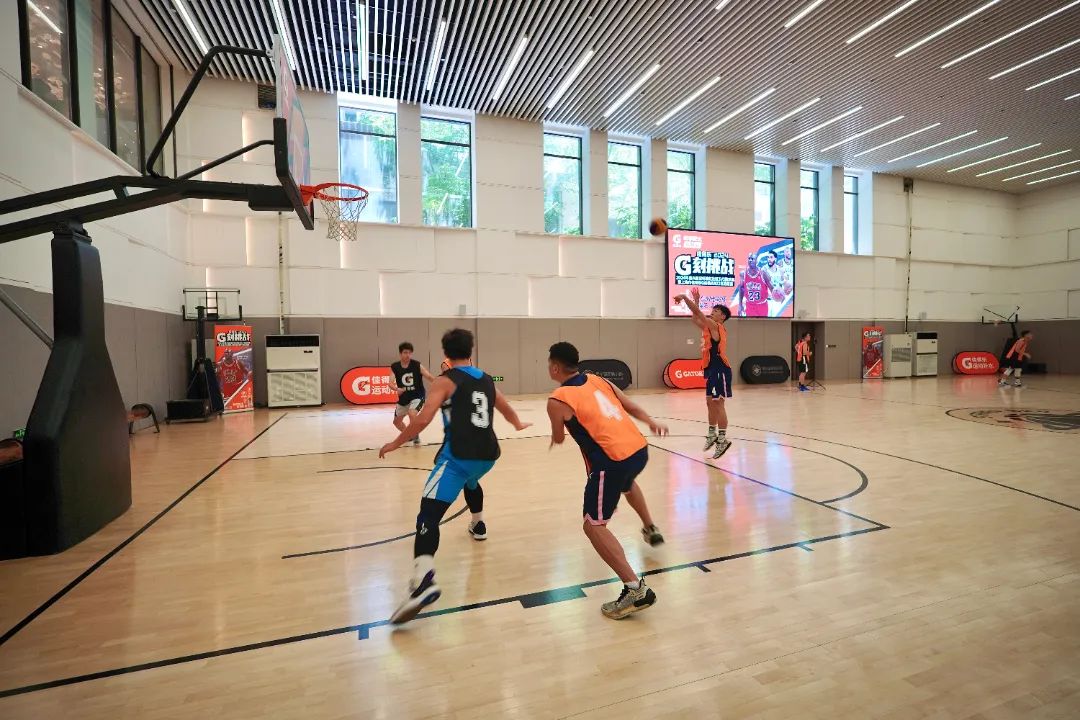 关于B体育官网：社区篮球赛掀起热潮，全民参与共享运动乐趣的信息