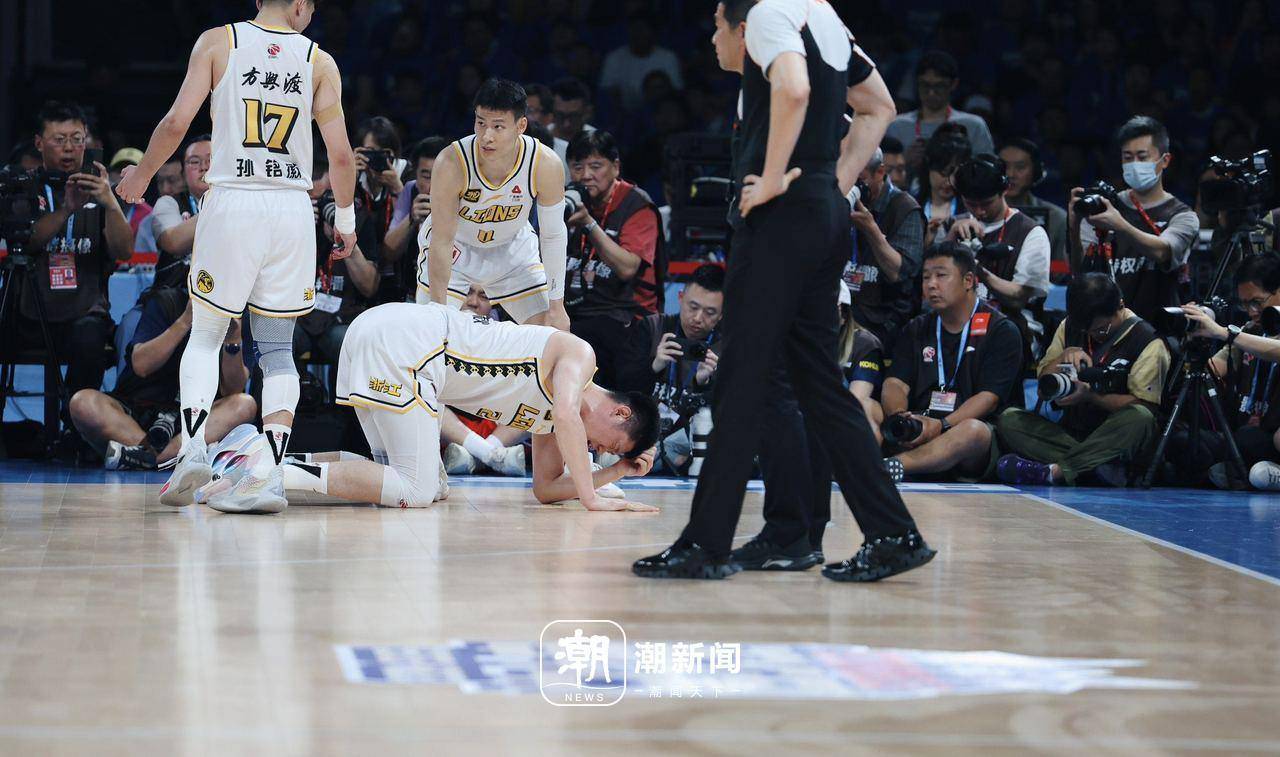 b体育直播-B体育官网：CBA总决赛巅峰对决，谁将问鼎至尊荣耀？的简单介绍