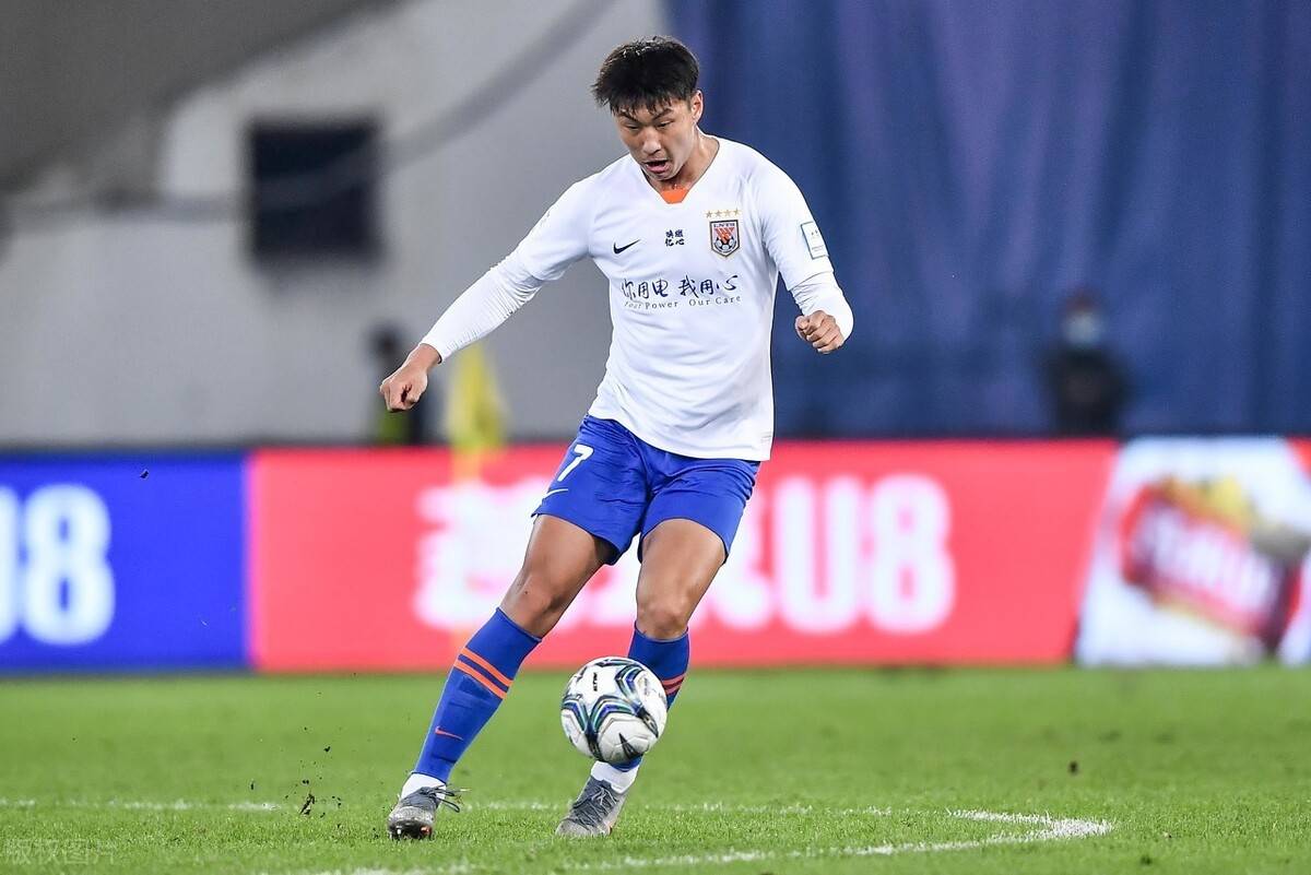 b体育娱乐-包含B体育APP:郭田雨：在比赛中表现出色，赢得球迷喜爱，成为球队新星的词条
